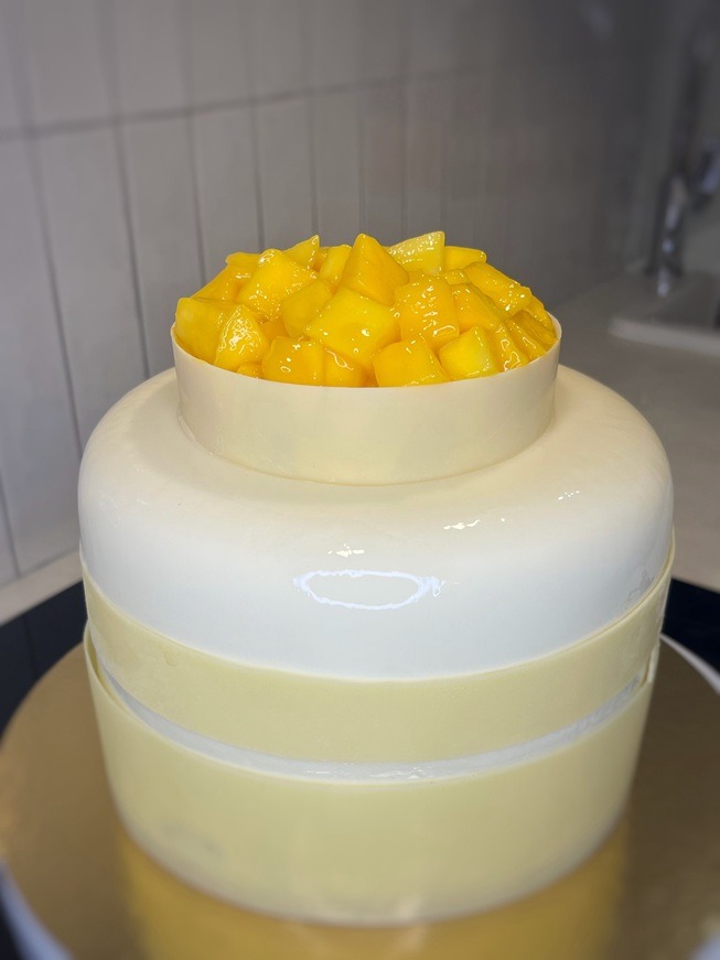 Entremets exotique mangue coco