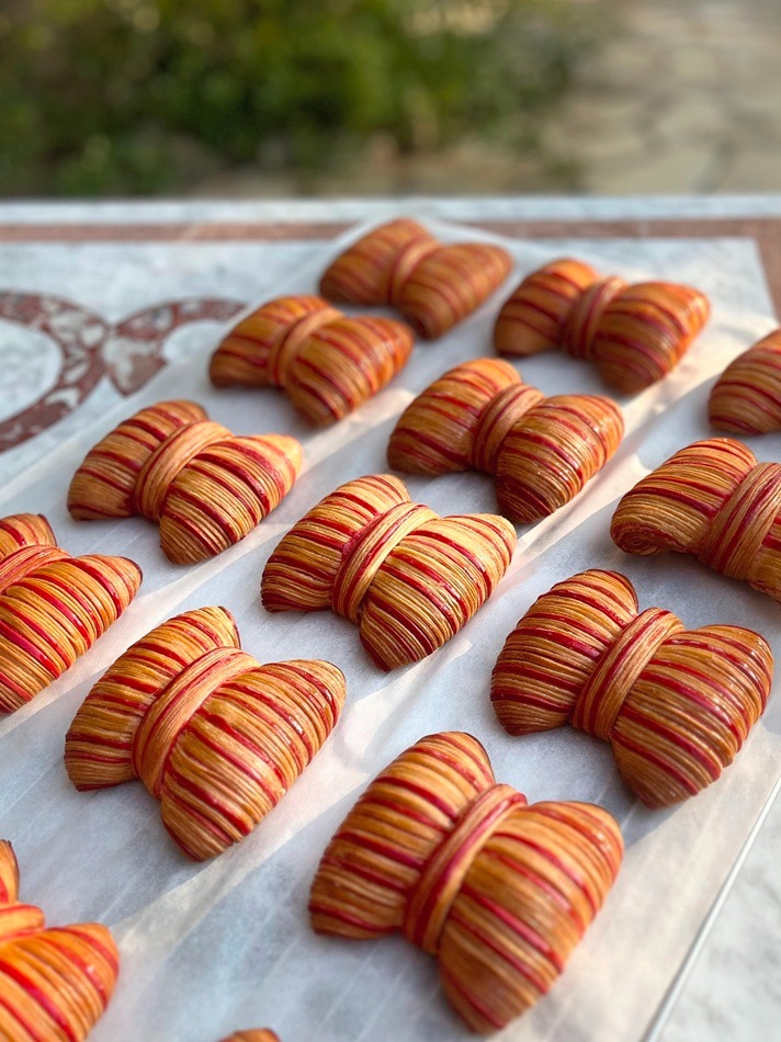 Rubans cuits sur une grille