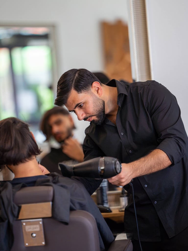 Friseurmeister und Inhaber Simyan Chicho