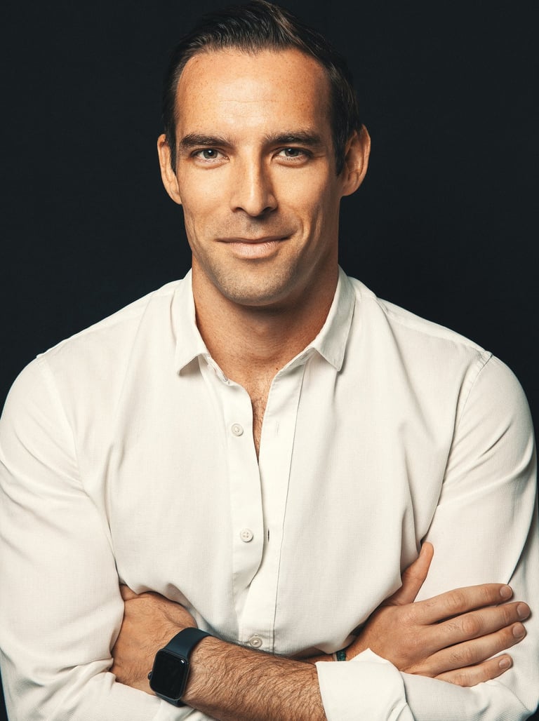 Business headshot of a consultant in Barcelona studio