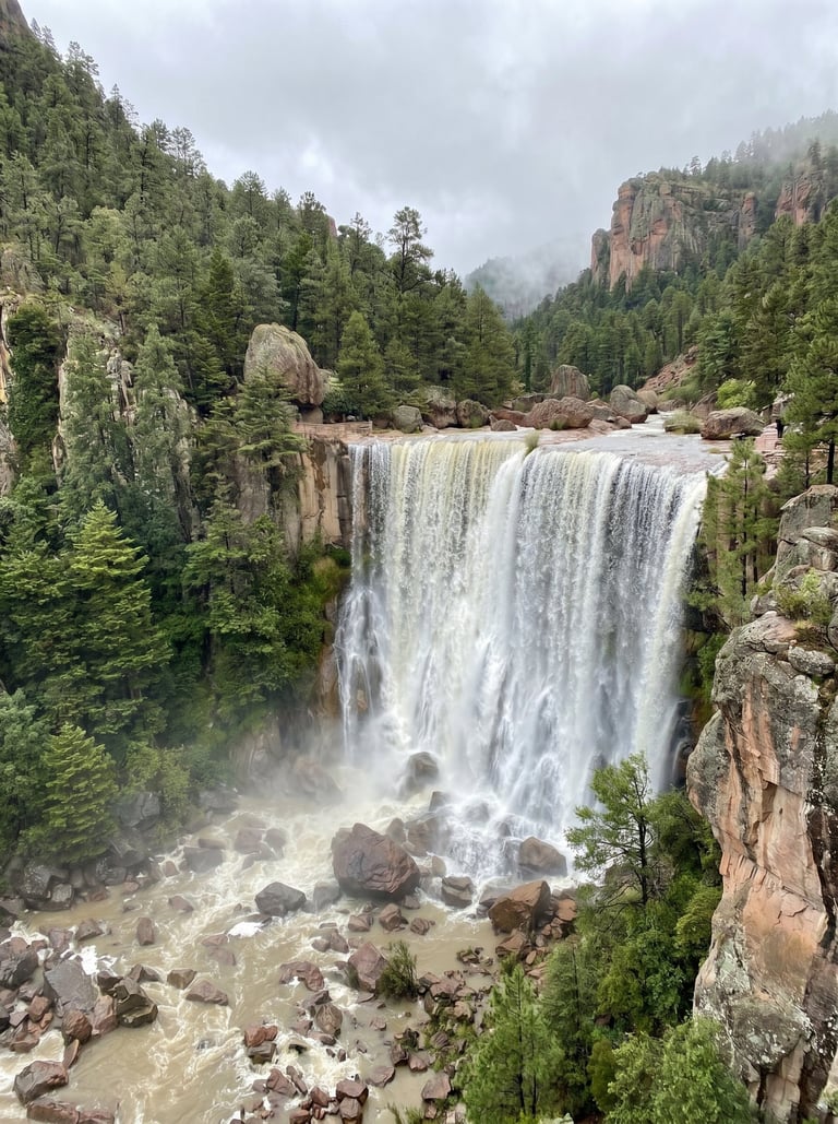 Cascada de Cusarare en Creel Chihuahua