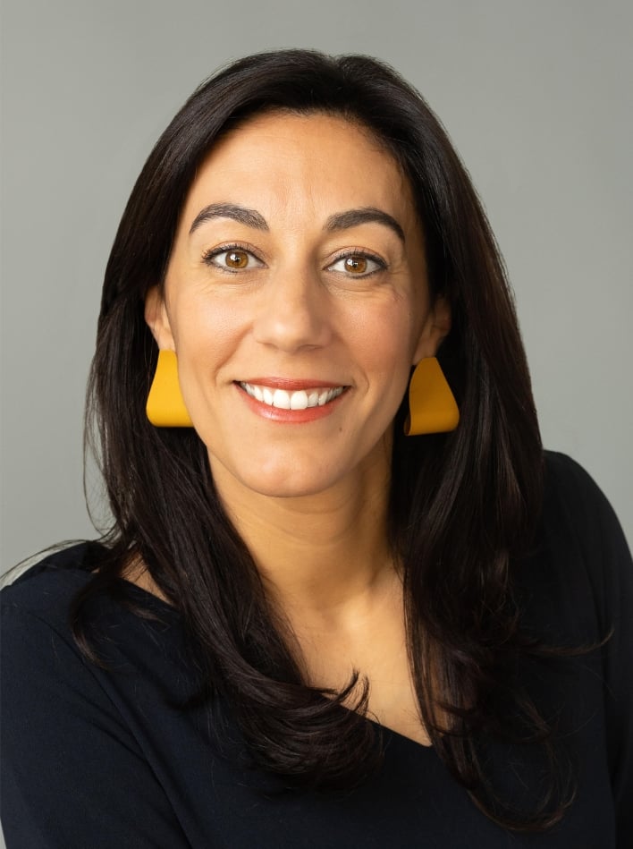 Aurelie Litysnki Portrait Keynote Speaker & Author
