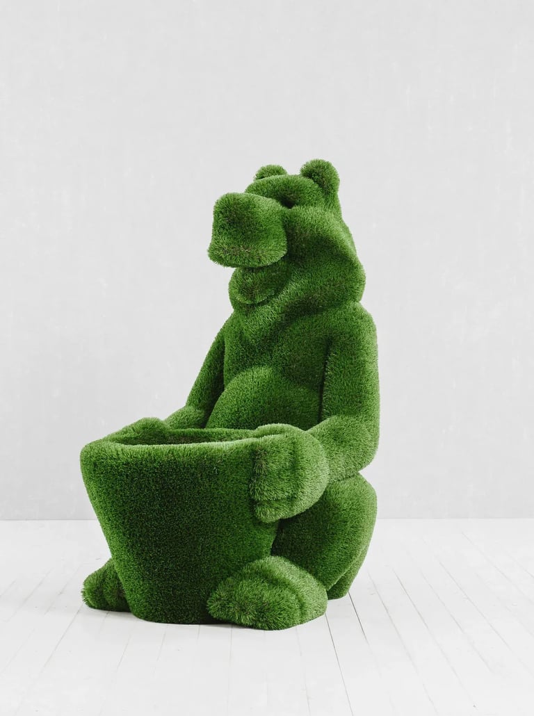 turf bear with a basket for weddings in Aventura, Florida