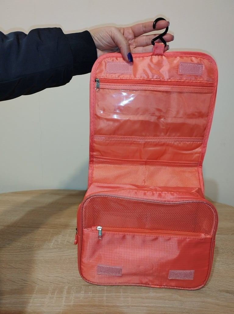 Waterproof hanging travel toiletry bag with multiple compartments and hook, for men and women