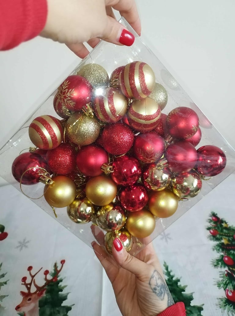 50 red and gold Christmas ball ornaments 4cm for tree wreath garland holiday decorations