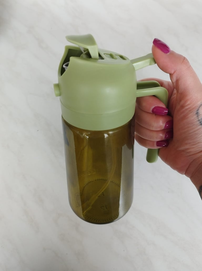 Aovdy dark green olive oil sprayer and dispenser bottle with ergonomic handle for air fryer cooking,
