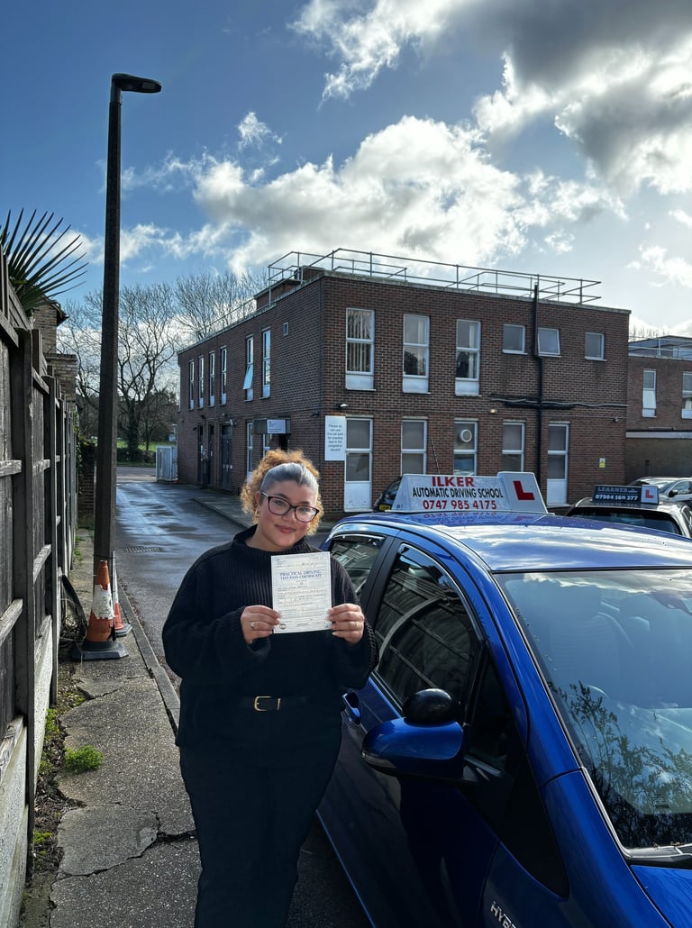 driving lessons loughton, driving school loughton, driving instructor loughton