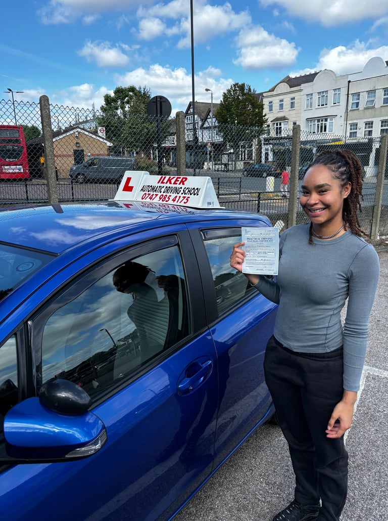 chingford driving lessons, chingford driving school, chingford driving test, chingford driving instr