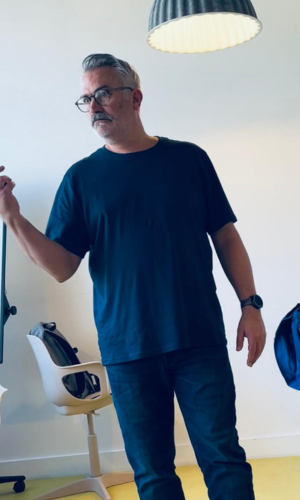 Ben teaching AI marketing