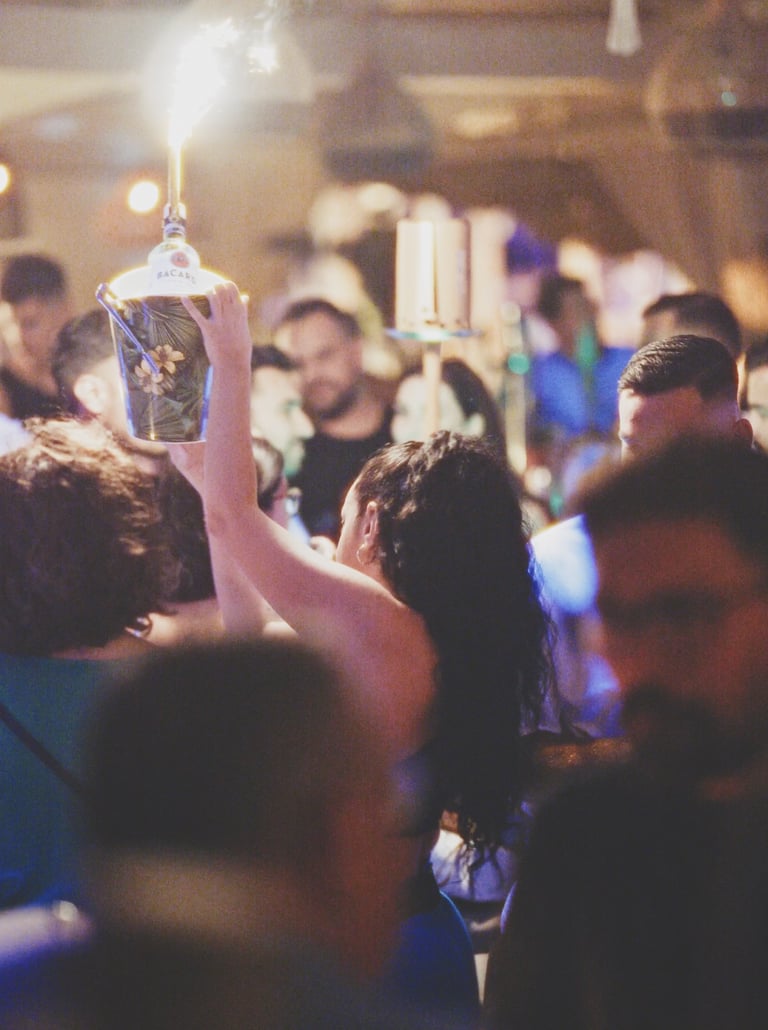 vibrant atmosphere at Kahlua Jungleroom