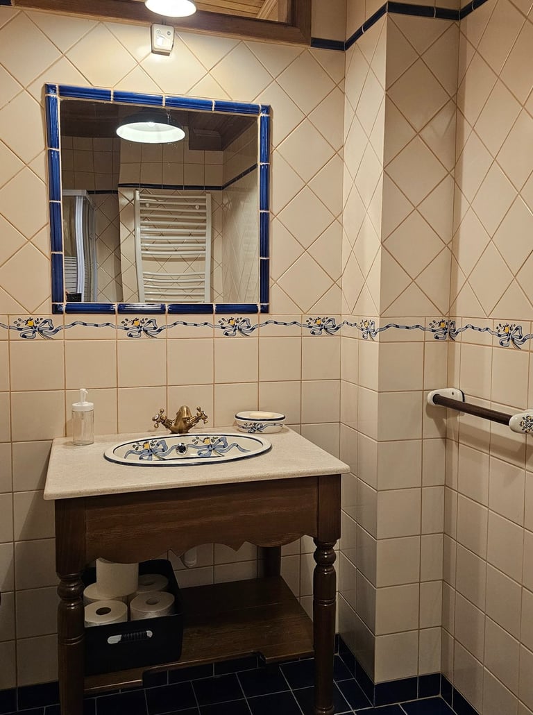 Casa do Mel - Casa de banho com poliban e aquecimento