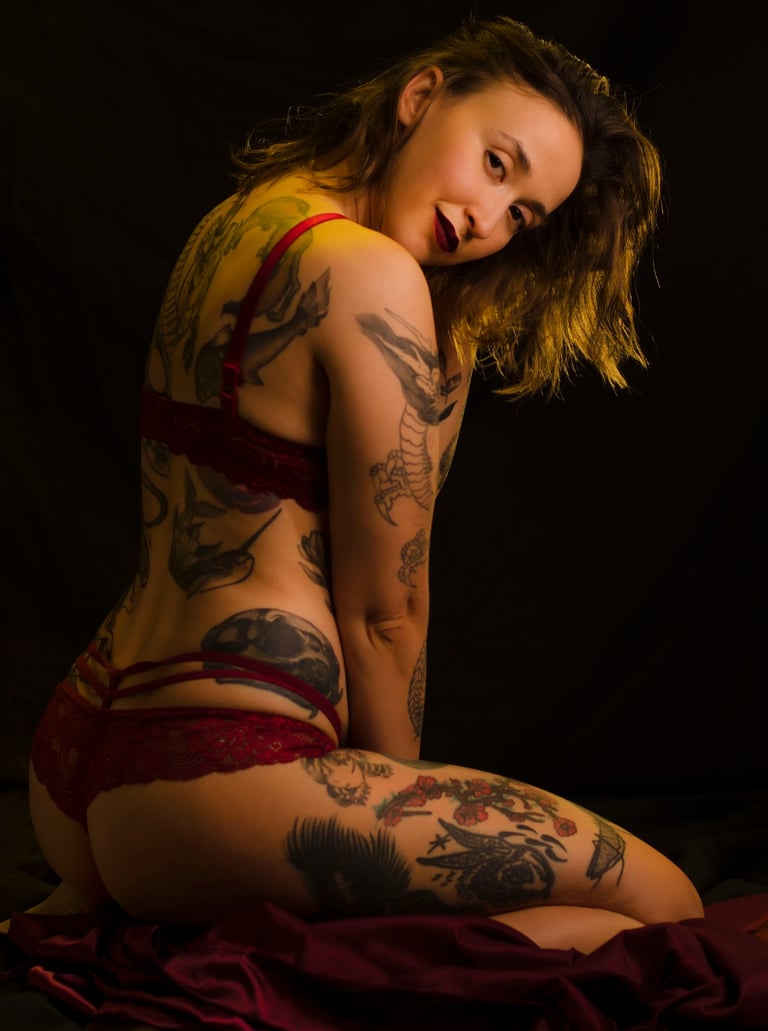 Modelo de sesión boudoir