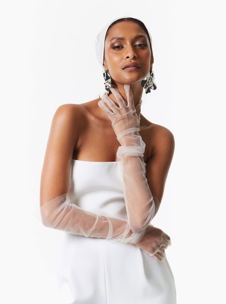 mannequin e-commerce haut de gamme en studio