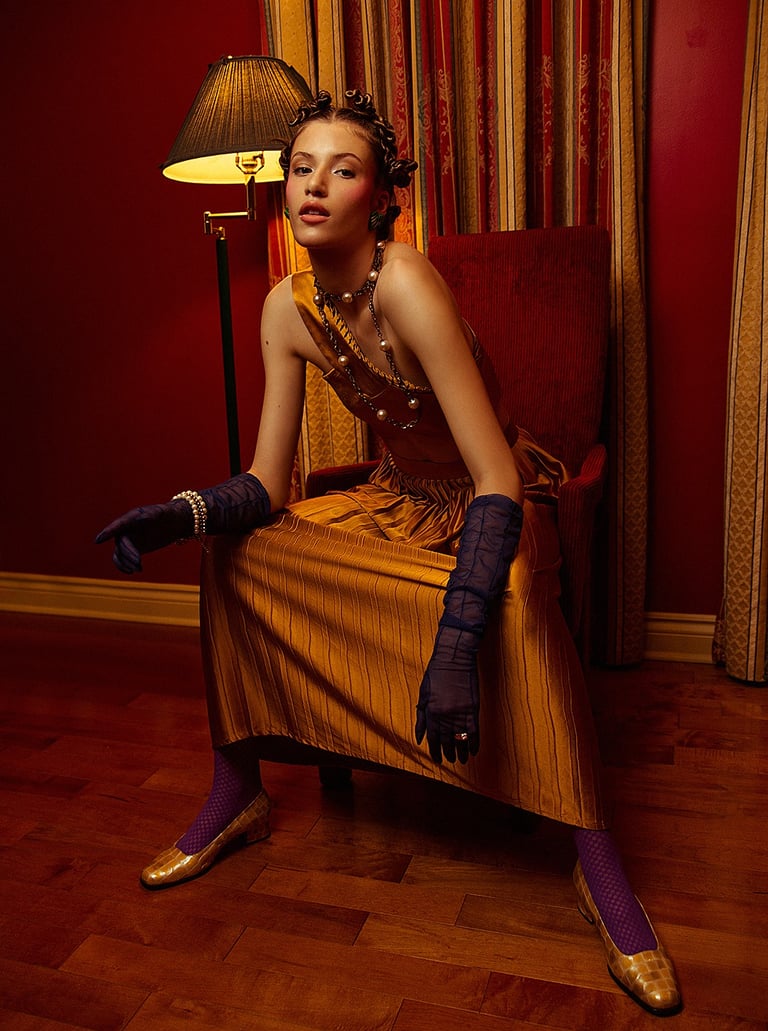 Modèle femme éditorial luxe