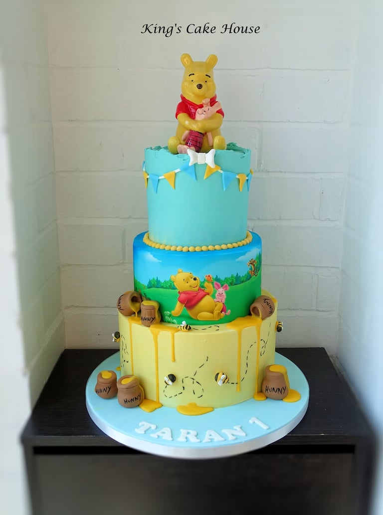 Bespoke birthday cake for Oswestry customer