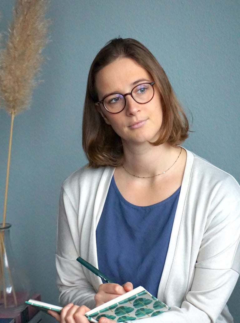 Psychologin Lea Fischer hört empathisch zu