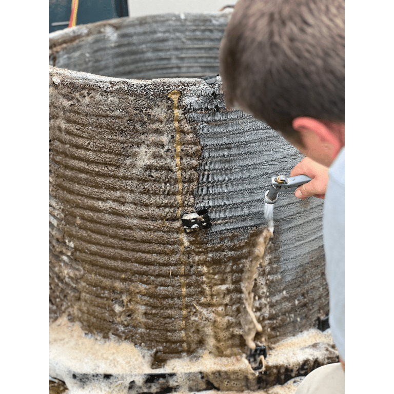 technician cleaned extremely dirty hvac system