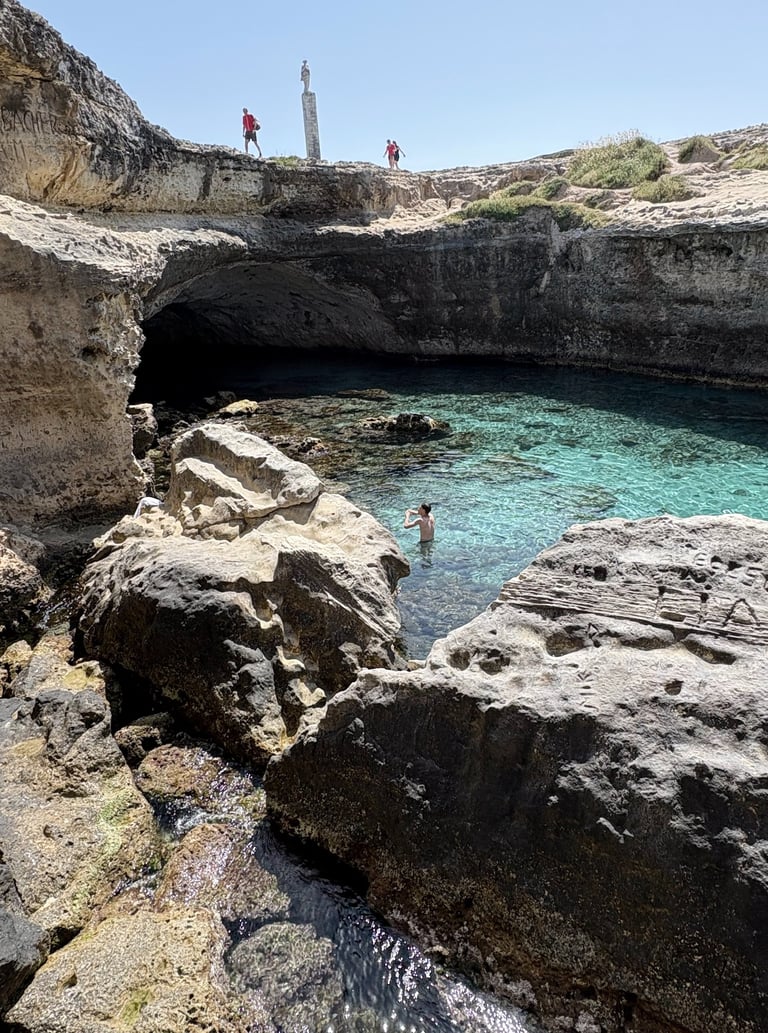 Grotta della Poesia