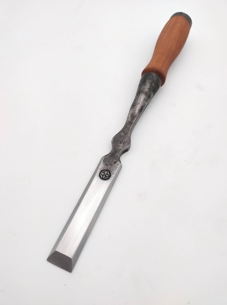 ciseaux à bois déportés forge rayonnante