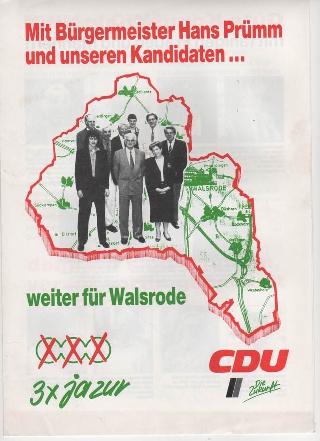 Vorderseite des Prospekts mit Jörg Grube in 1. Reihe mit dem damaligen Bürgermeister