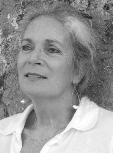 Author, Apple Gidley