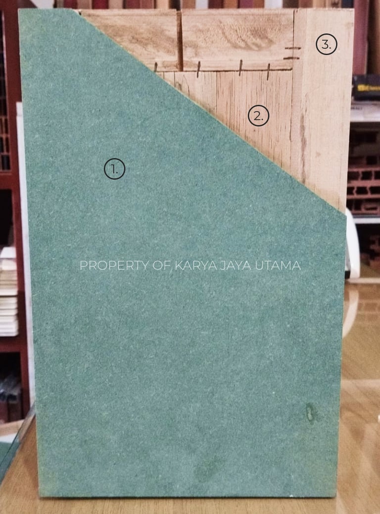 Detail pintu Solid wood panel