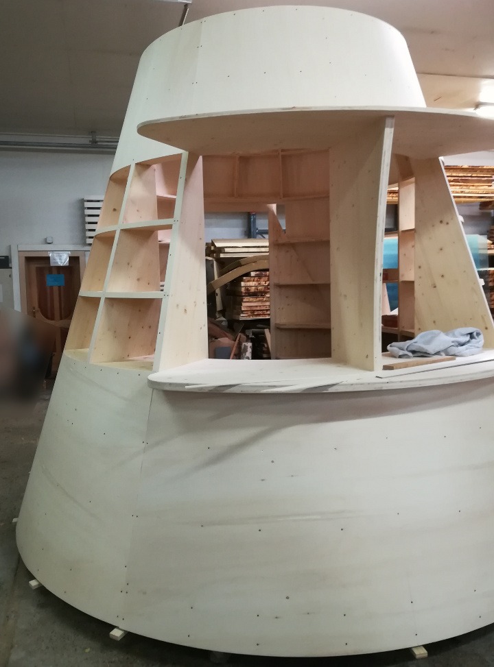 Konstruktion einer Verkaufshütte in unserer Holzwerkstatt
