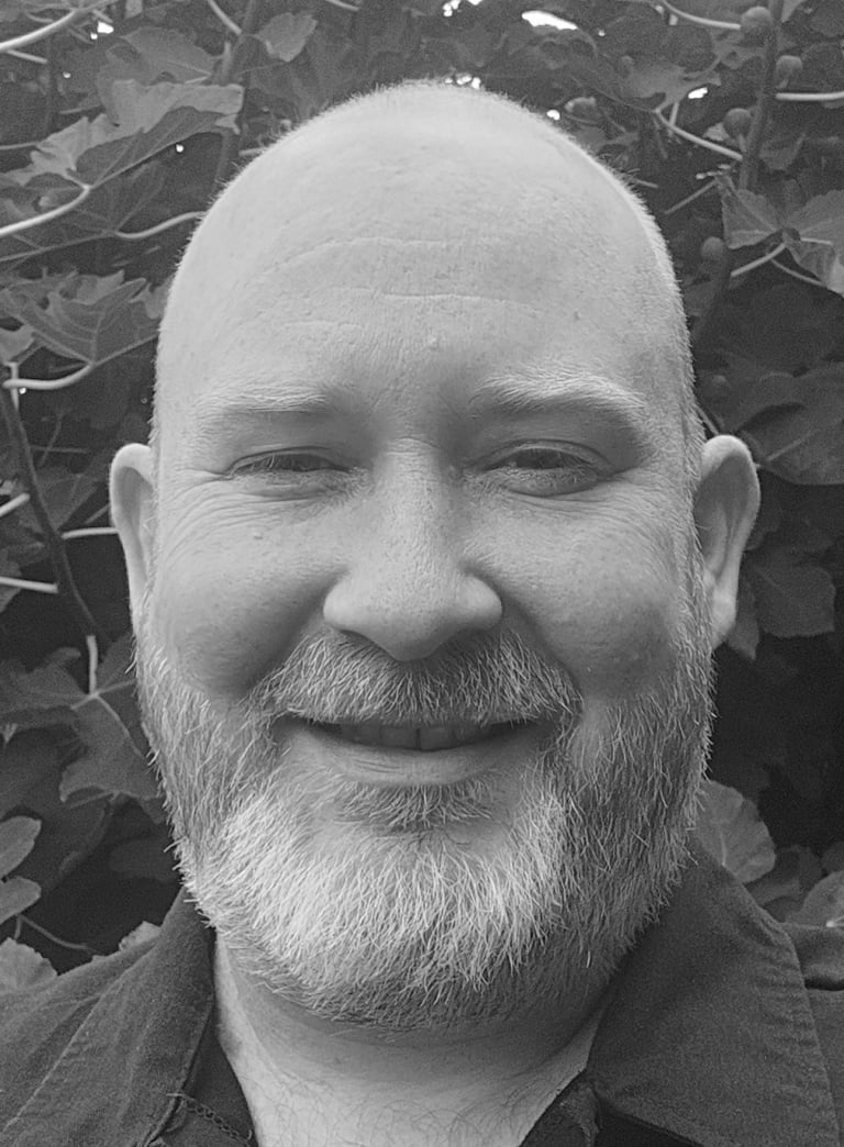 Picture of a man, a male speech pathologist in Geelong