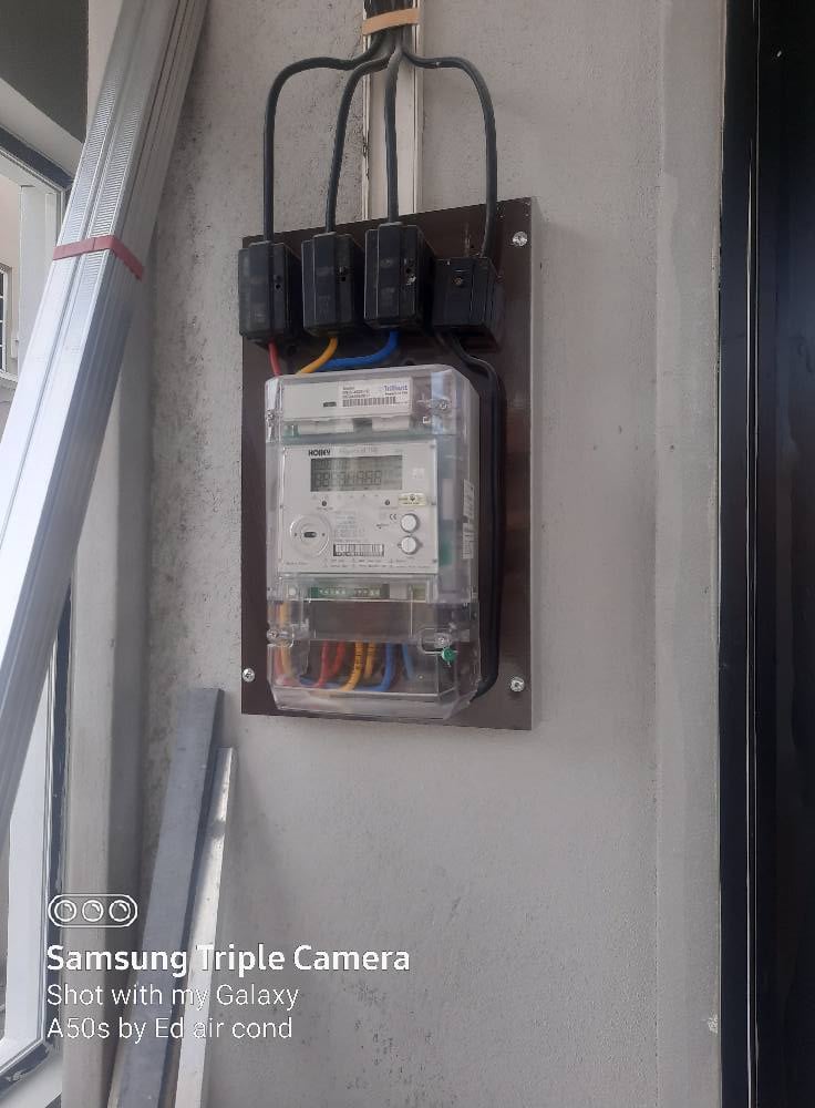 Pemasangan meter elektrik rumah termasuk sambungan TNB Malaysia