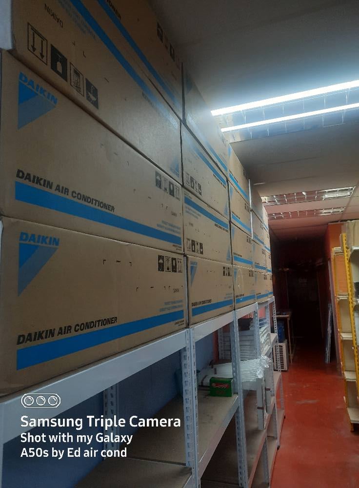 Suasana Aircond Cheras Selangor: pembekal rasmi unit Daikin dan stok sedia.