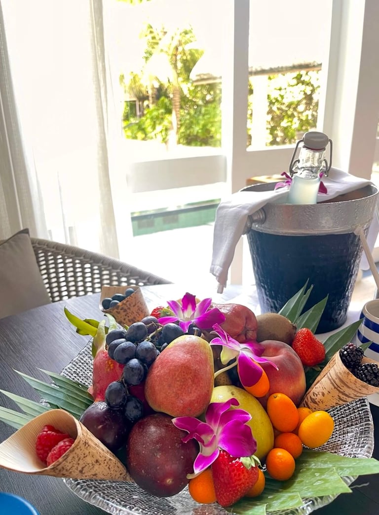 Four Seasons Landaa Giraavaru Maldives welcome fruit