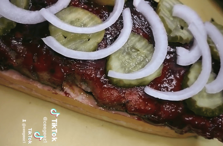 Big AZZ Rib Sandwich CeeGeeZ Style