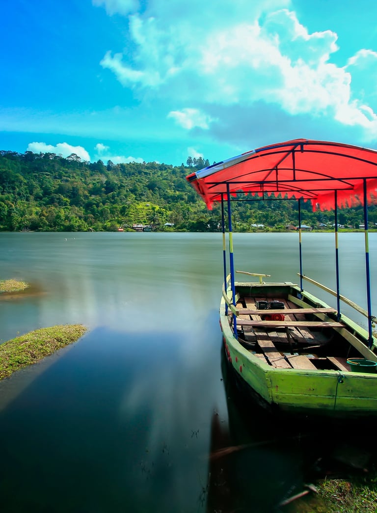 Danau Talatang Kamang, danau Unik yang air nya tergantung Musim