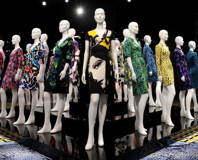Outra colaboração significativa foi entre Roy Lichtenstein e Diane von Fürstenberg.