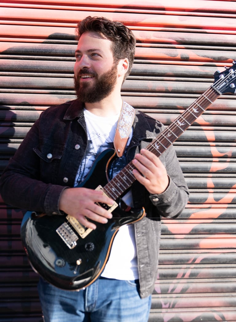 Guitarist Alan Rigoletto - Photo by Kyle Blair - Arts District, Los Angeles