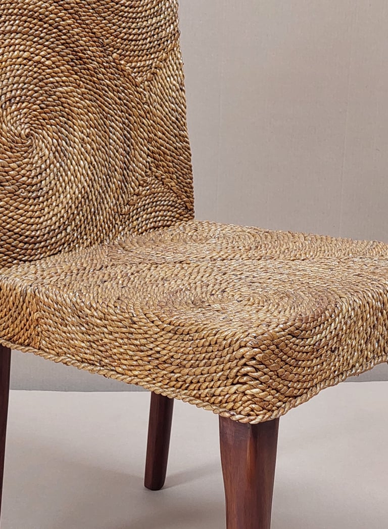 Mahogany frame, abaca banana twisted weave, circulos pattern