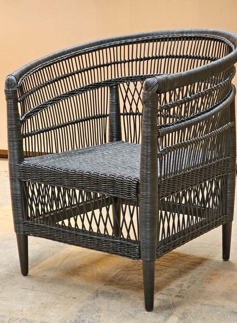 Rattan patio chair - classic design