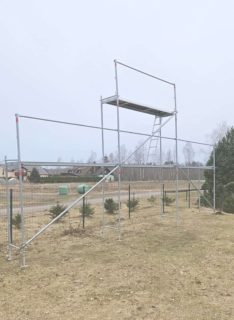 tērauda sastatnes stalazas 9x4.7m