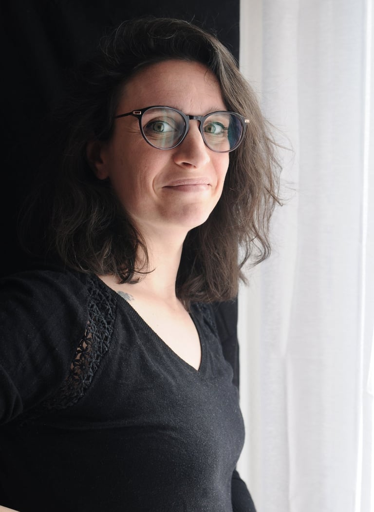 Portrait Nelly Montels décoratrice Toulouse