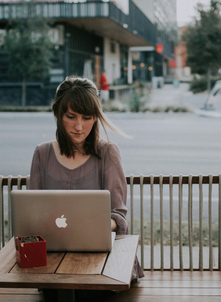 A Terapia online funciona porque é acessível e adaptável a sua rotina. 