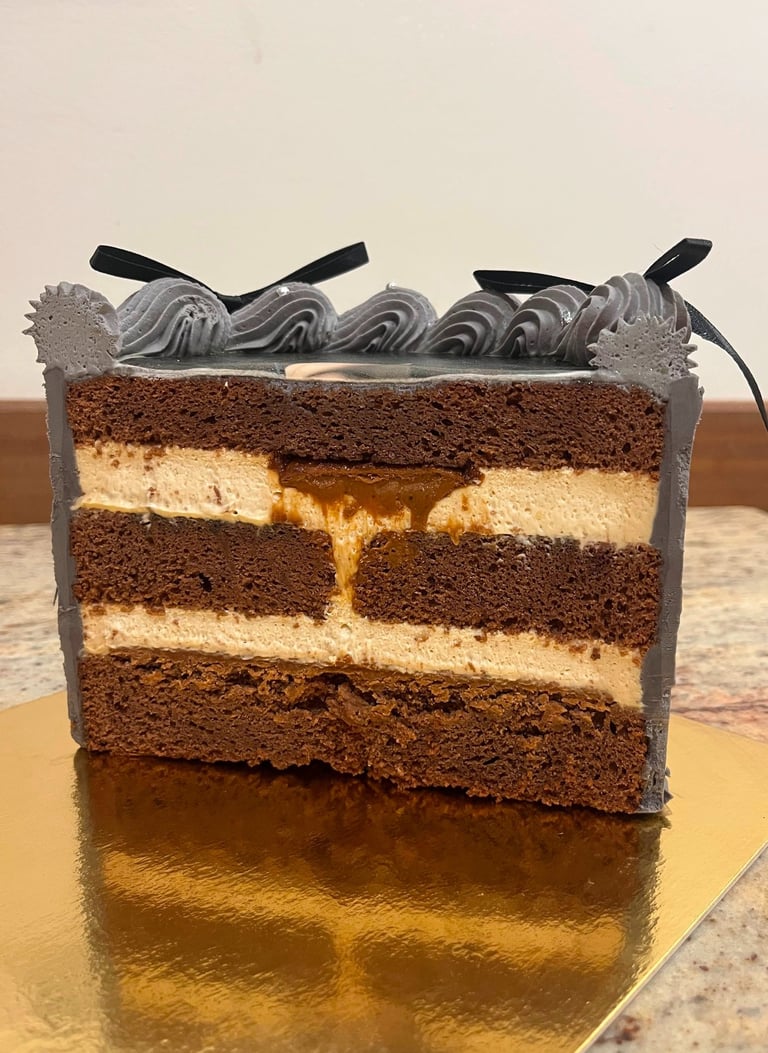 Layer cake chocolat noisette