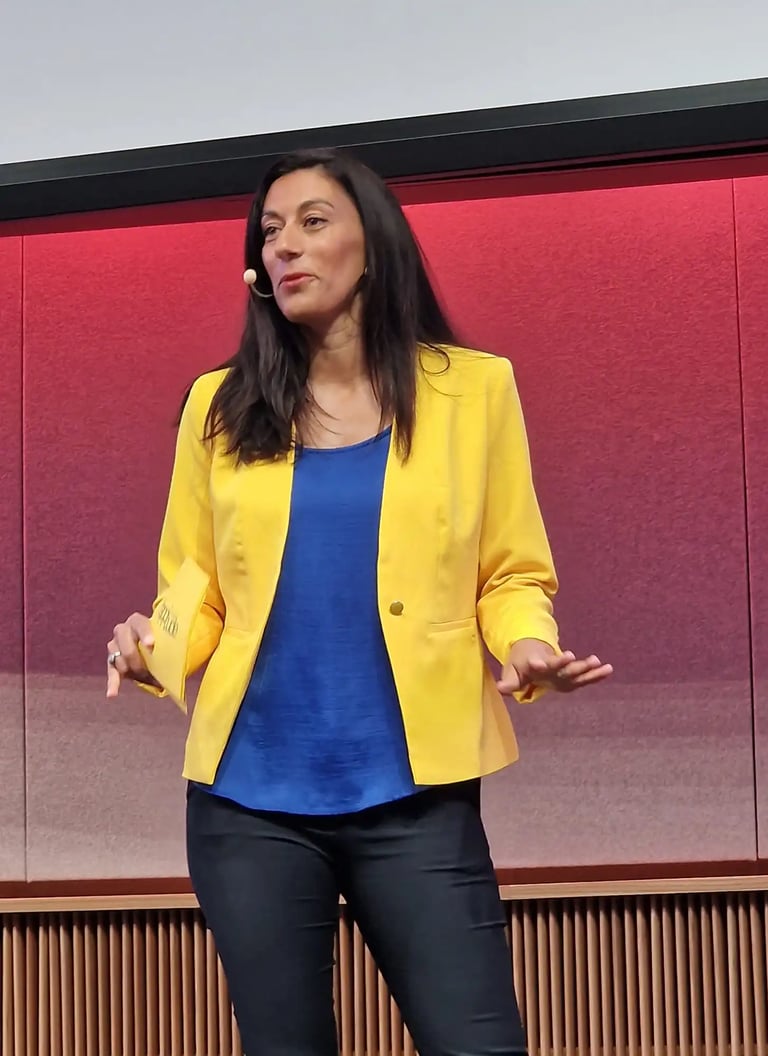 Aurelie Litynski is an inspirational speaker on positive work culture