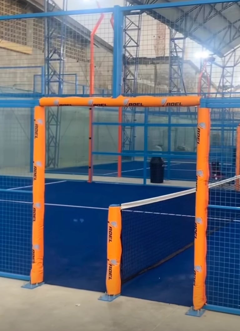 Protectores para ingresos y postes tipo World Padel Tour