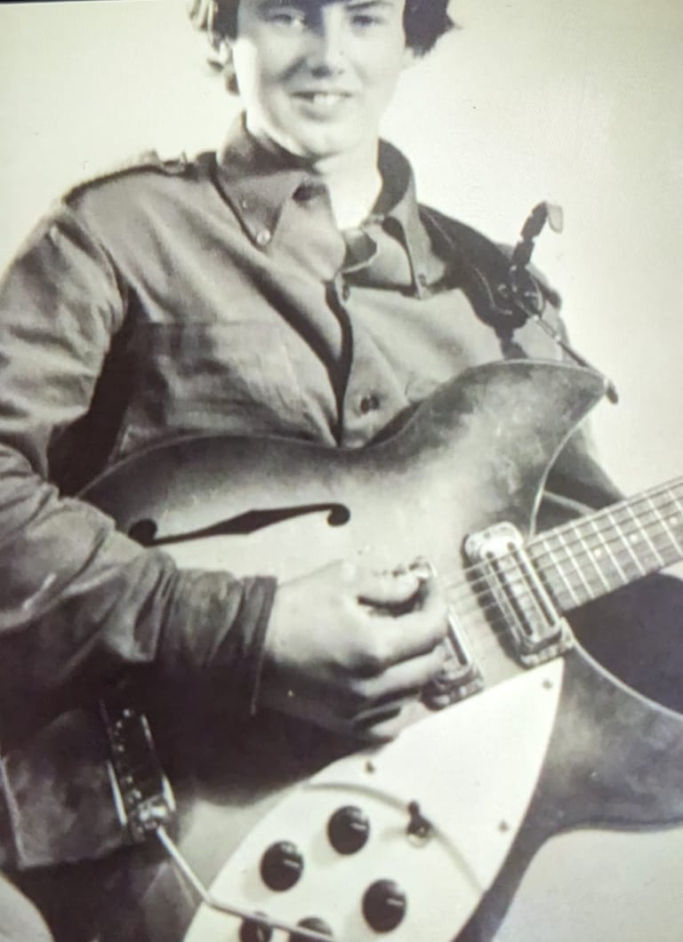 Martin The Dodgers - Rock/Pop covers band Banbury