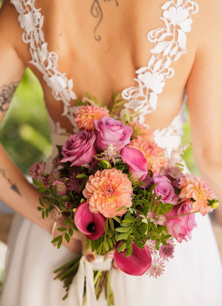 bouquet de mariée couleurs pops
