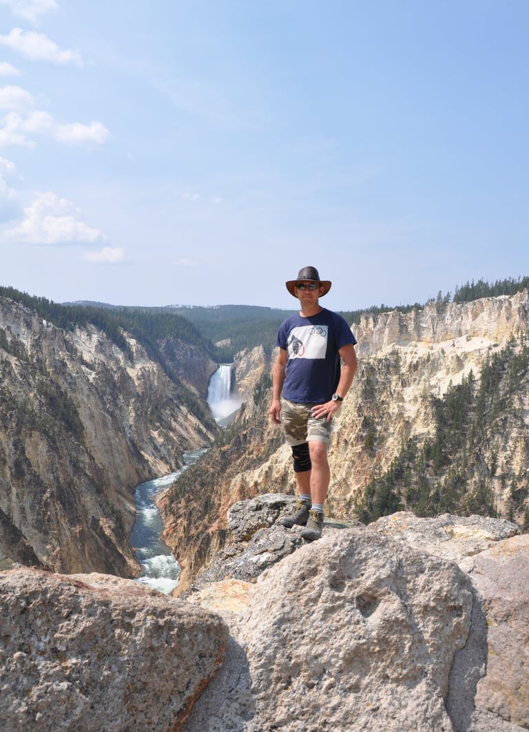 lower falls and the grand canyon of the yellowstone national park