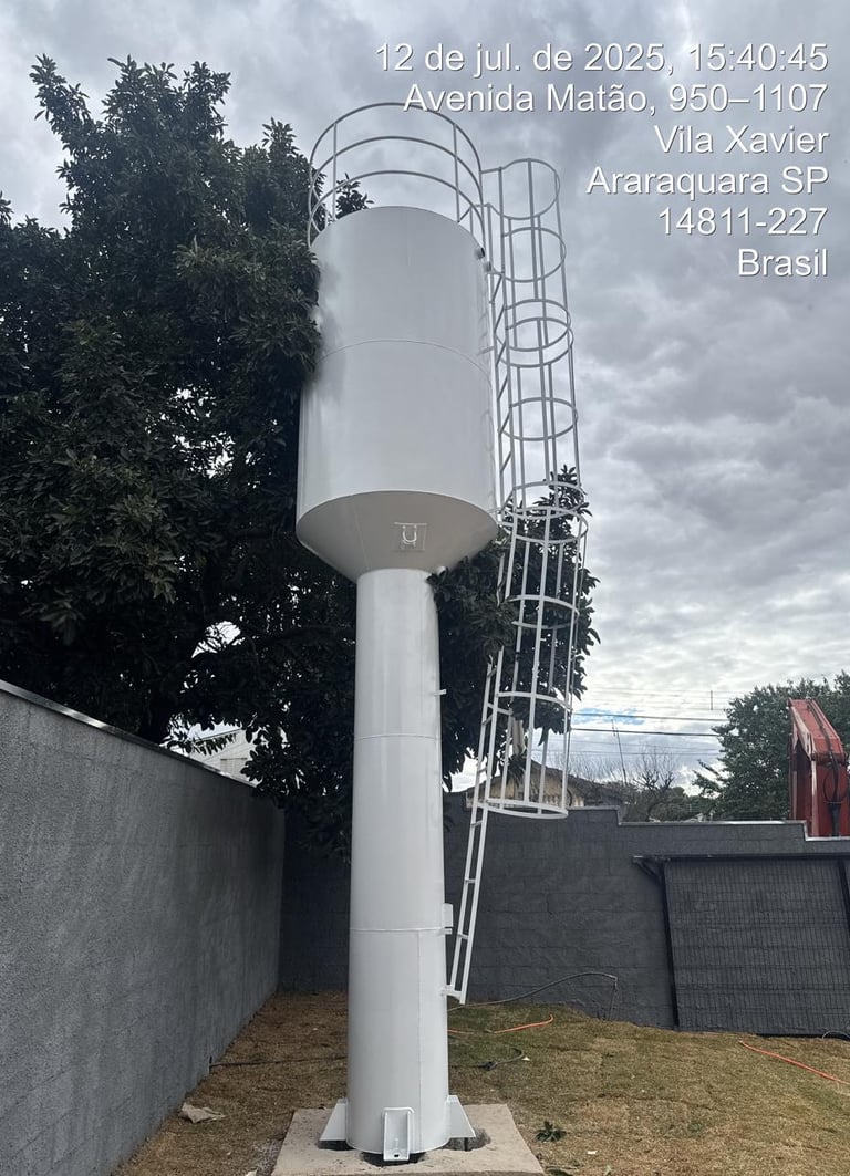 "Reservatório metálico elevado tipo taça para abastecimento de água"