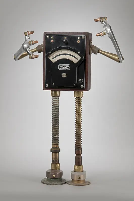 Assemblage robot sculpture named Arrgh by Santa Barbara artist Tal Avitzur.