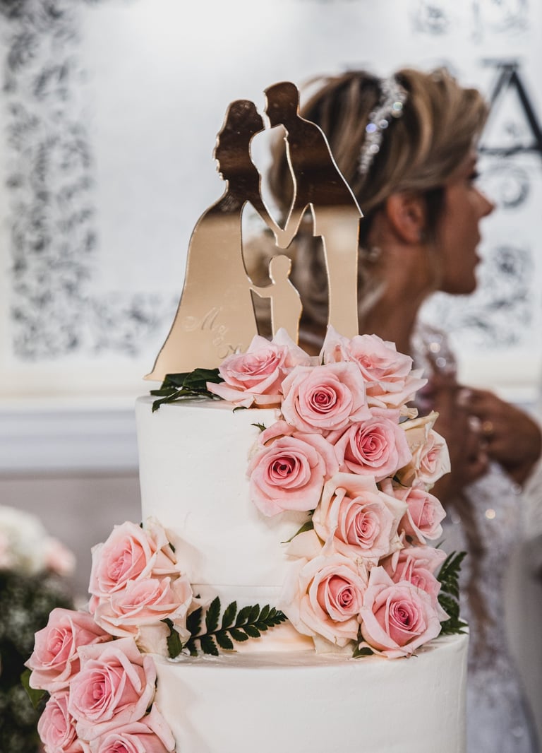 cake topper