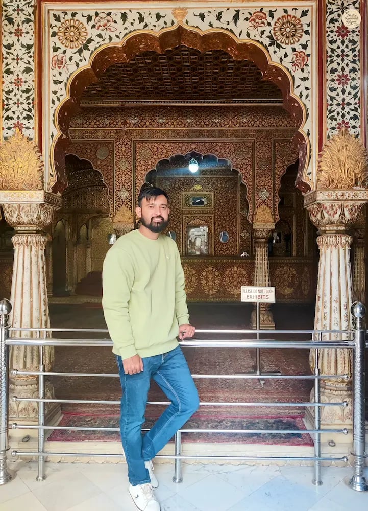 Anup Mahal in Bikaner, adorned with gold and reflecting royal heritage